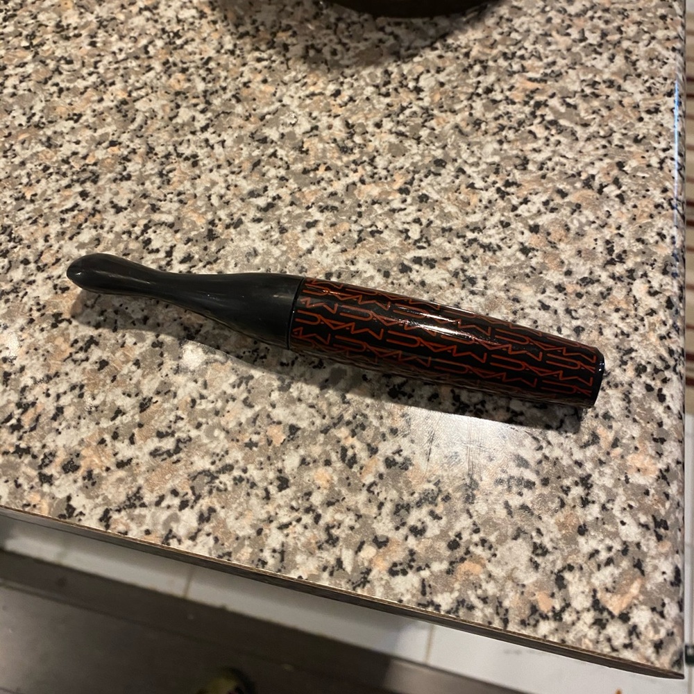Mascara